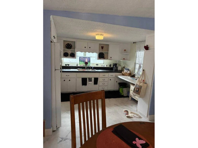 Discover Easy Coastal Living in Naples Land Yacht Harbor This