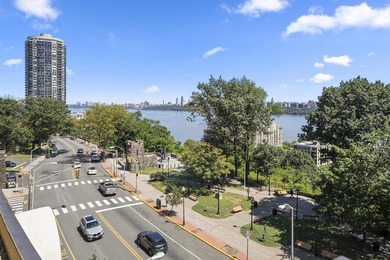 Generous in size at 1,542 sq. ft., this East-facing 2-bedroom