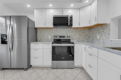 BEST LAKE VIEW & TASTEFULLY REMODELED!!! in Century Village