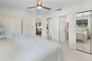 Beautiful 2 Bed/2 Bath, 4th floor (in elevator building) Condo