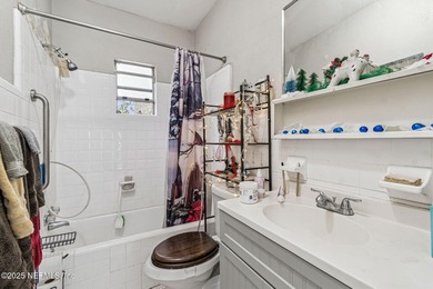 Welcome to 324 W 18th St in North Springfield Heights, one of