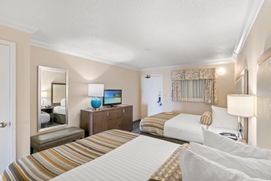 Located in Coral Beach, this fully furnished Oceanfront - 1 bed