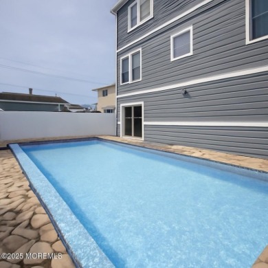 Amazing New Construction 4 Bed/3 1/2 Bath w Ocean and Bay Views