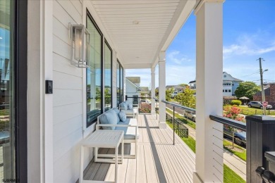 OPEN BAY VIEWS AT A LAGOON PRICE!! HURRY DON'T MISS THIS