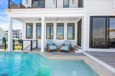 OPEN BAY VIEWS AT A LAGOON PRICE!! HURRY DON'T MISS THIS