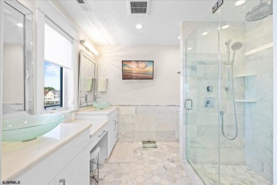 OPEN BAY VIEWS AT A LAGOON PRICE!! HURRY DON'T MISS THIS