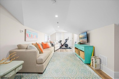 OPEN BAY VIEWS AT A LAGOON PRICE!! HURRY DON'T MISS THIS