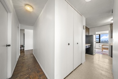 Spacious Southeast Corner Condo with Spectacular NYC & Hudson