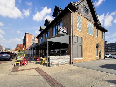 Welcome to urban luxury at its finest, set in Peoria's vibrant