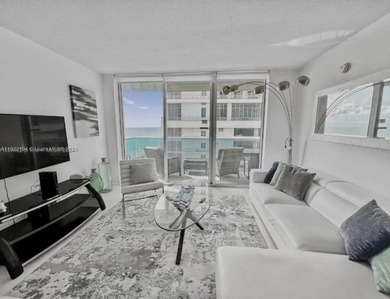 Bright and comfortable 2 bed/2 Bath residence locate in the Sian