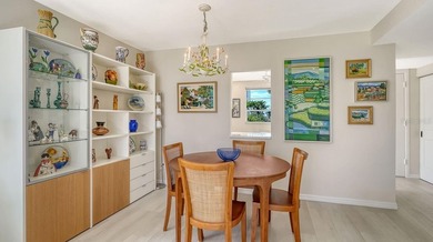 NEWLY REMODELED o COASTAL LUXURY RESIDENCE
Longboat Harbour o