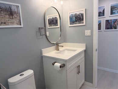 NEWLY REMODELED o COASTAL LUXURY RESIDENCE
Longboat Harbour o