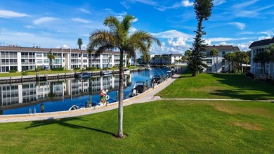 NEWLY REMODELED o COASTAL LUXURY RESIDENCE
Longboat Harbour o