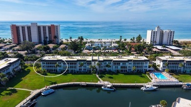 NEWLY REMODELED o COASTAL LUXURY RESIDENCE
Longboat Harbour o