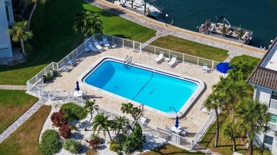 NEWLY REMODELED o COASTAL LUXURY RESIDENCE
Longboat Harbour o