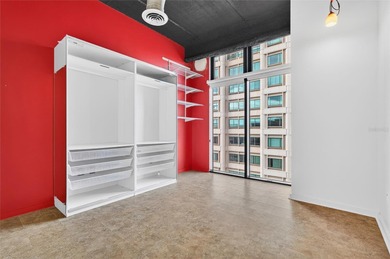 One or more photo(s) was virtually staged. Experience the