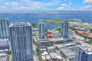 One or more photo(s) was virtually staged. Experience the