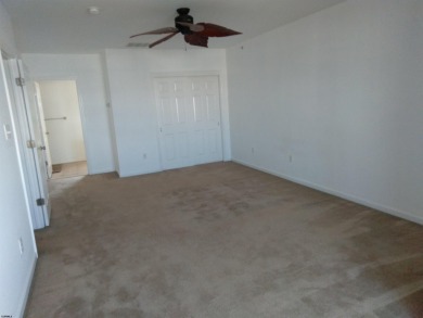 Bayfront Townhouse in Lower Chelsea with deeded 40 foot boat