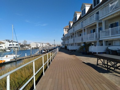 Bayfront Townhouse in Lower Chelsea with deeded 40 foot boat