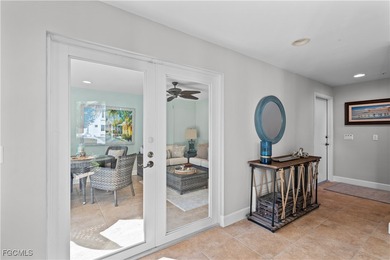 Charming end-unit 3-bedroom, 3-bath attached villa in the