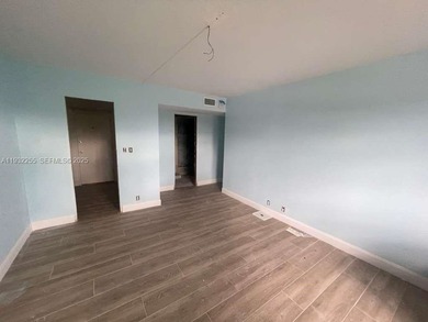 AMAZING *AS-IS* 2/2 corner unit Condo that sits on the beautiful