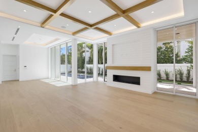 Welcome to Grove Estates -- Downtown Delray's only Gated