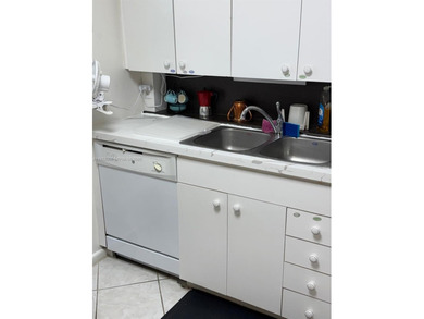 Introducing a rarely available luxury 2-bedroom, 2-F-bath