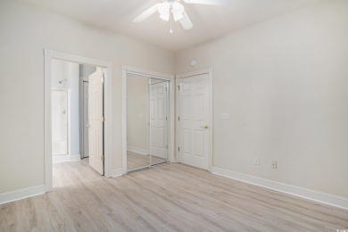 This Beautifully updated 2BR/2BA condo located in Magnolia