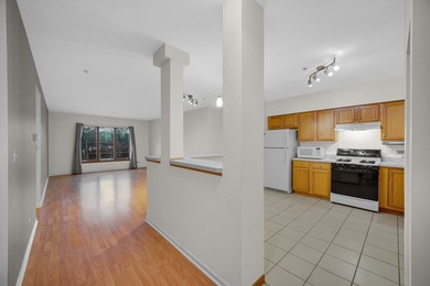A simply wonderful condo located in an elevator building in the