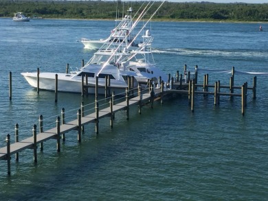 Inlet Palms is a boater's paradise, your own private dock and