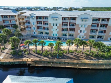 Unit 305 3BR/3BA Condo located in Waterside Village  is