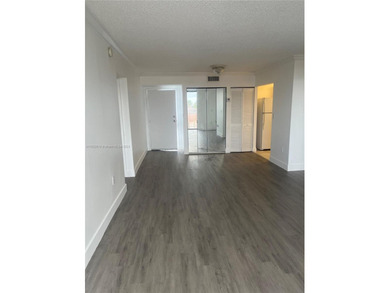Spectacular 2 bedroom, 1 bath apartment at the desirable