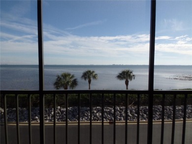 Fall in love with Conquistador Bay Club, an Elevated Waterfront