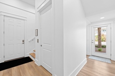 1ST TIER / X FLOOD ZONE / 3BR/3.5BA home in San Dunes