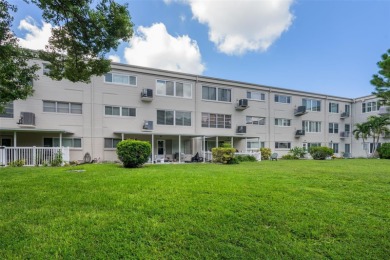 55+ Resort-style living in a beautifully maintained 2BR/2BA