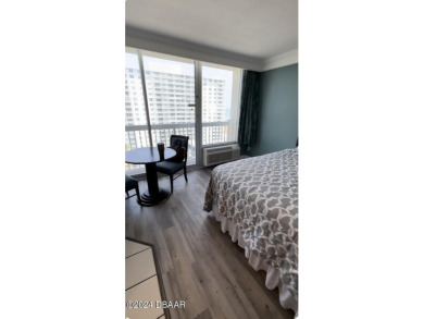 This ocean view unit is on the 10th floor and has great views