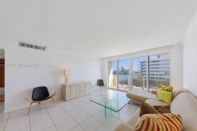 Light-filled 950 sq ft unit in Bay Harbor Islands,  Over sized 1