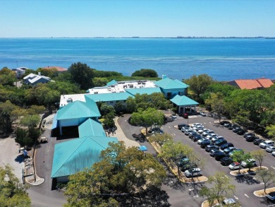 Enjoy front-row sunset views from this top-floor former