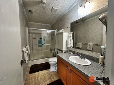 Spacious 2-Bed, 2-Bath in Cliftwood Community - Ocala, FL