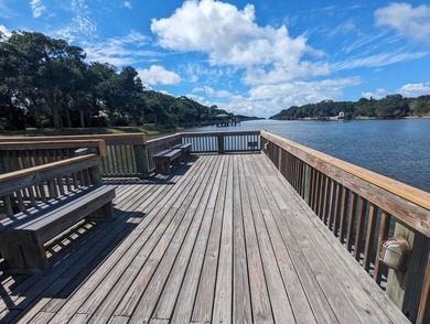 Welcome to Unit 1927, a beautifully updated 2-bedroom