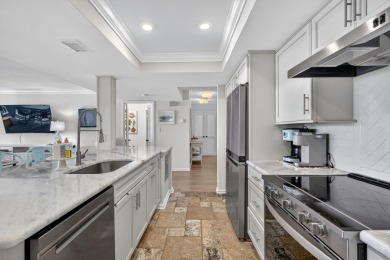 Fully-furnished oceanfront penthouse! Welcome to your coastal