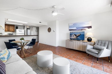 Just across the street from the iconic Magic Sands Beach and