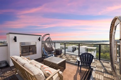 Luxury Corner Townhome with Rooftop Oasis + Smart Home