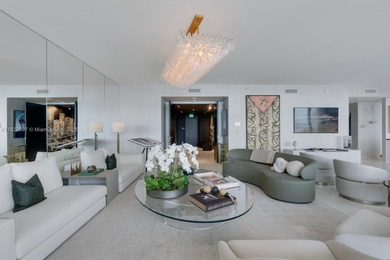 Residence 3402 is the embodiment of exuberant but private living