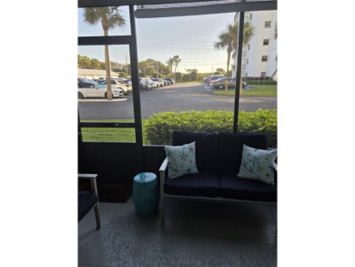 PARADISE! GORGEOUS FIRST FLOOR 2/2 RENOVATED BEACH HOUSE CONDO