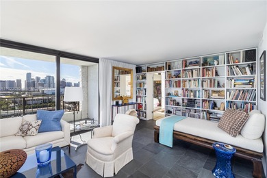 Stunning, fully renovated A-line corner skyloft with spectacular