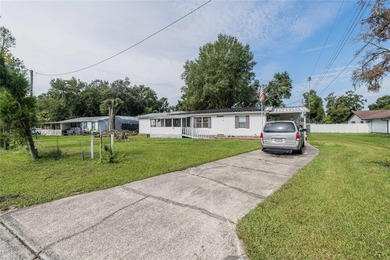 Enjoy Privacy and Freedom in Lakeland! This 3 bedroom, 2