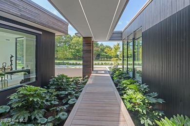 Introducing The Cypress House-a modern architectural triumph