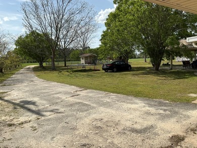 Welcome to your private retreat! This beautiful 3