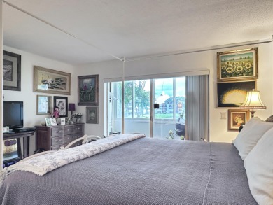 Beautiful 1 Bedroom, 1.5 Bathroom Condo with Lake View - Turnkey